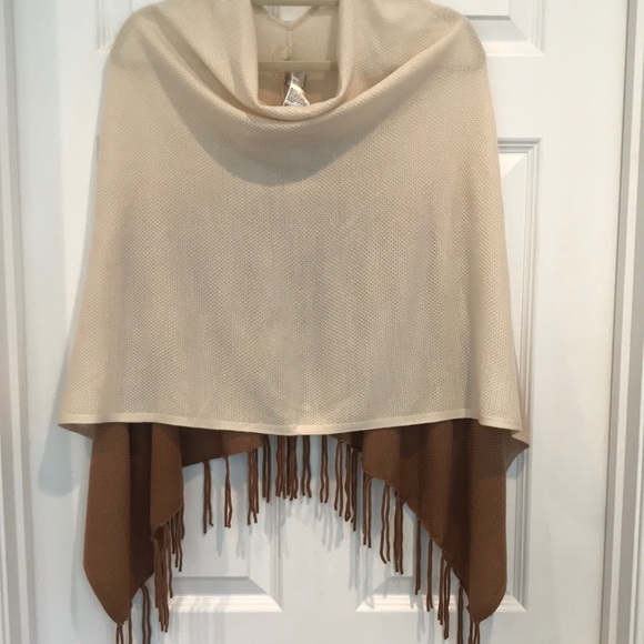 Chico’s Ombré Poncho - Picture 2 of 7